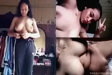 Cewek Nakal Toket Jumbo Main Tangan Penuh Gairah poster